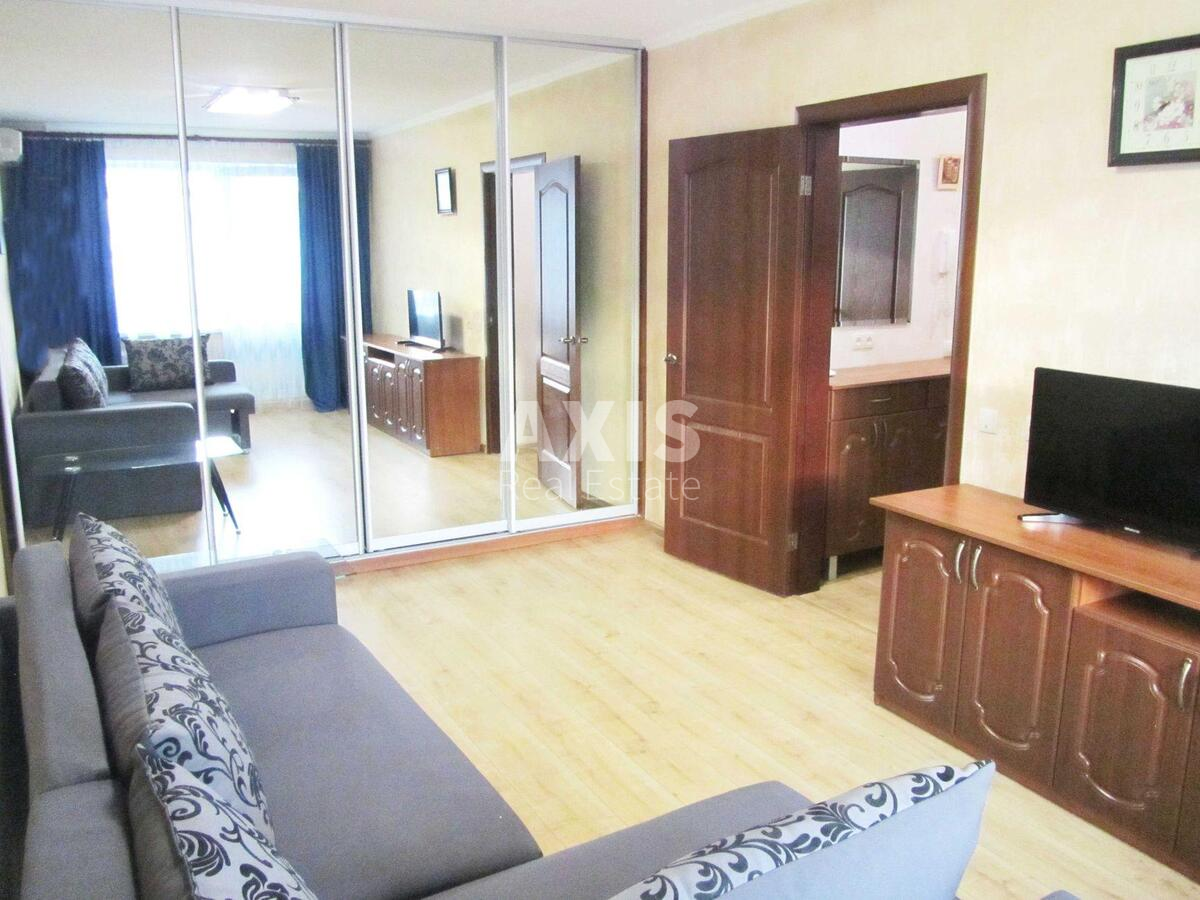 2к квартира пр-т Оболонский 39А548272