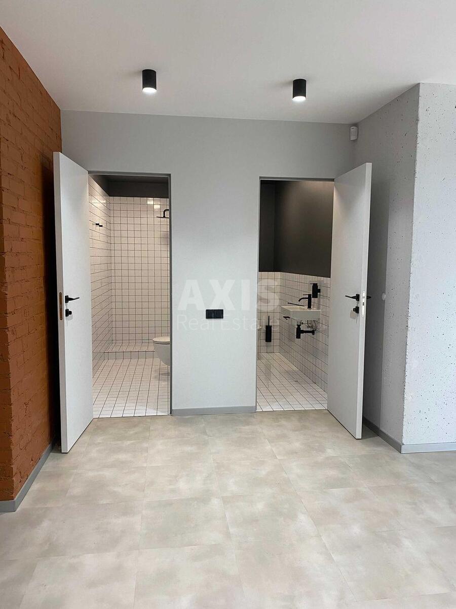 Office vul. Dragomyrova Myhajla 14А, 125m28