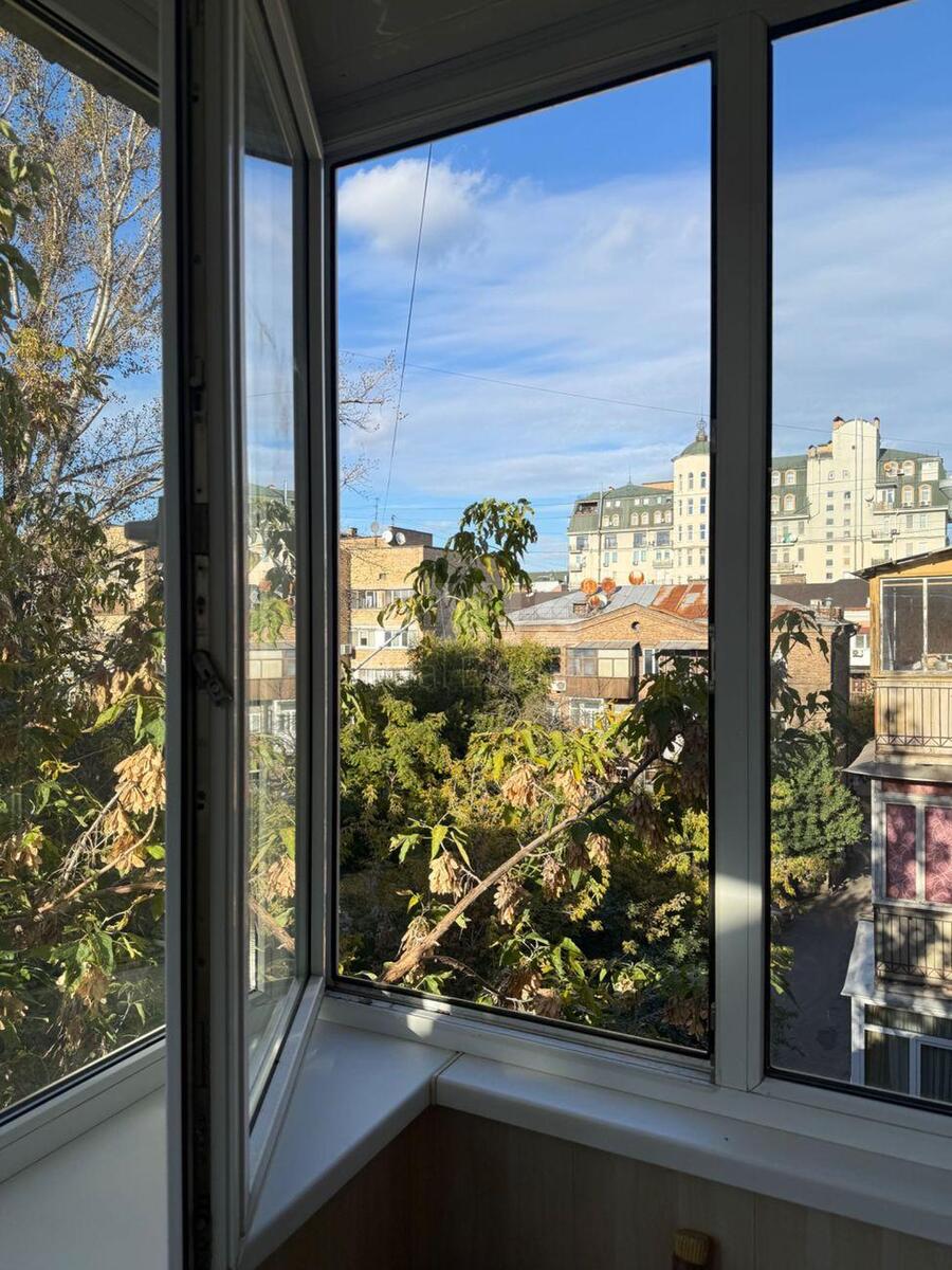 2k apartment vul. Horyva 33603047