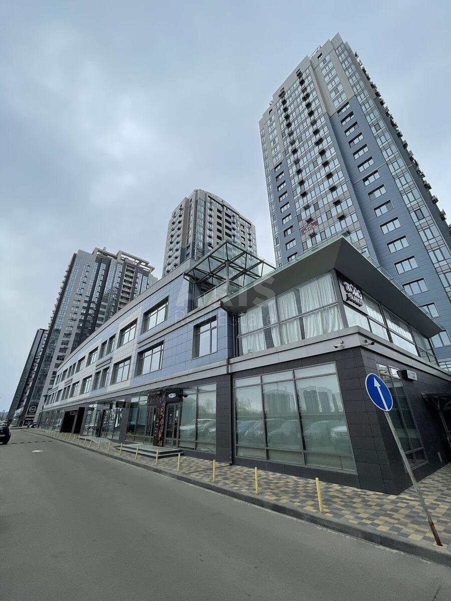 1k apartment vul. Truskavec'ka 4Б6005911