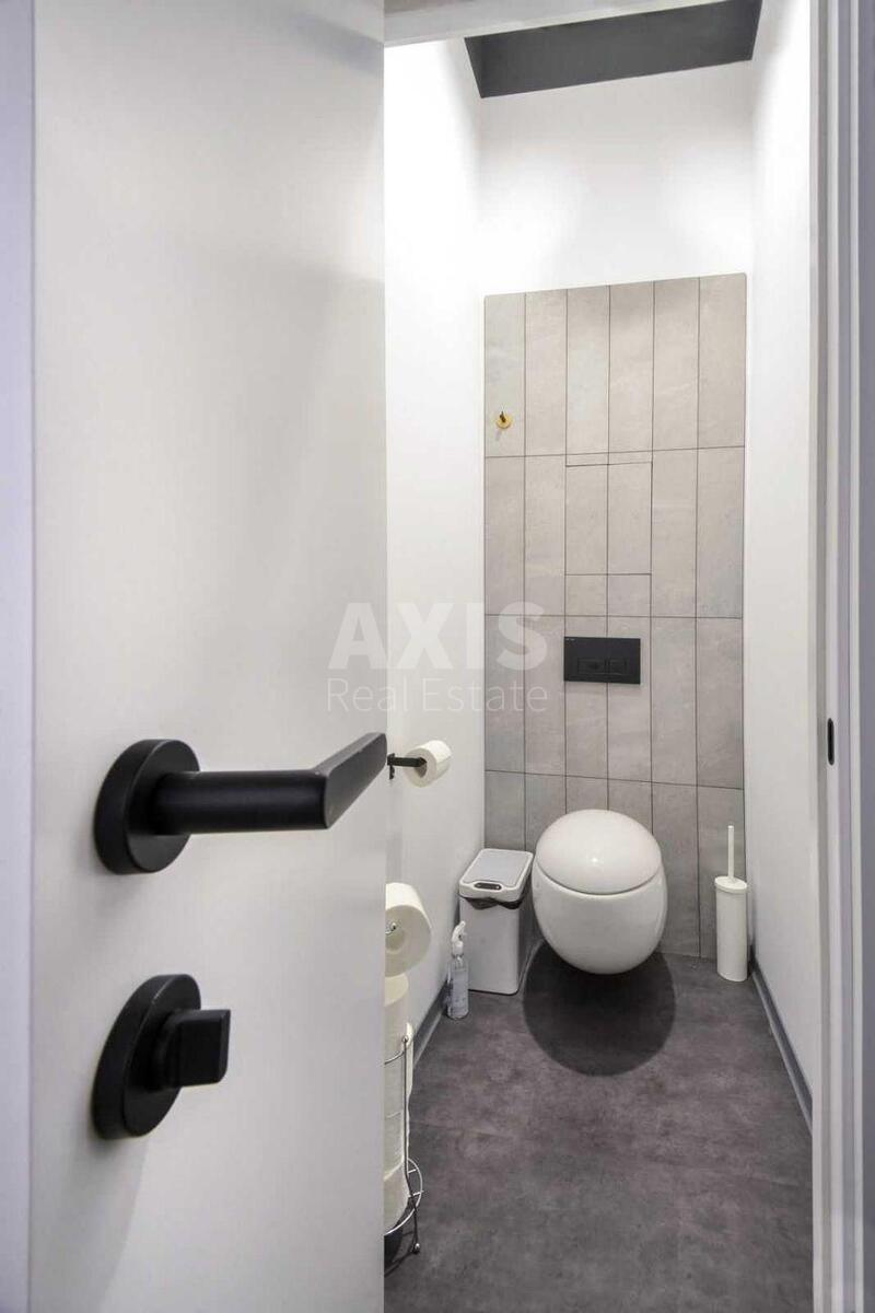 Office vul. Saksagans'kogo 120, 135m2557988