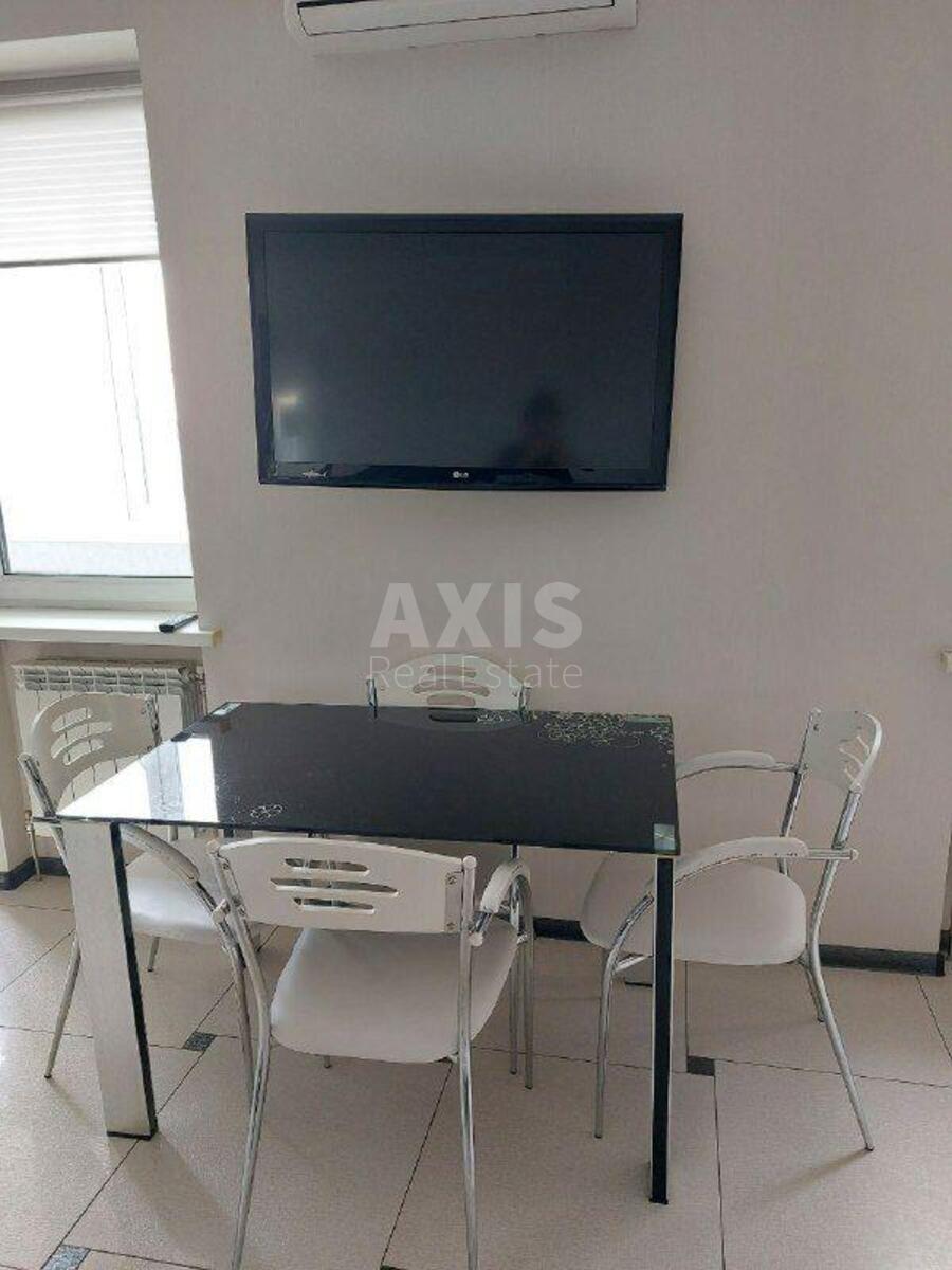 1k apartment vul. Tatars'ka 27/40