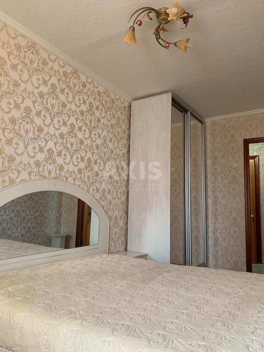 2к квартира пр-т Голосеевский 1087