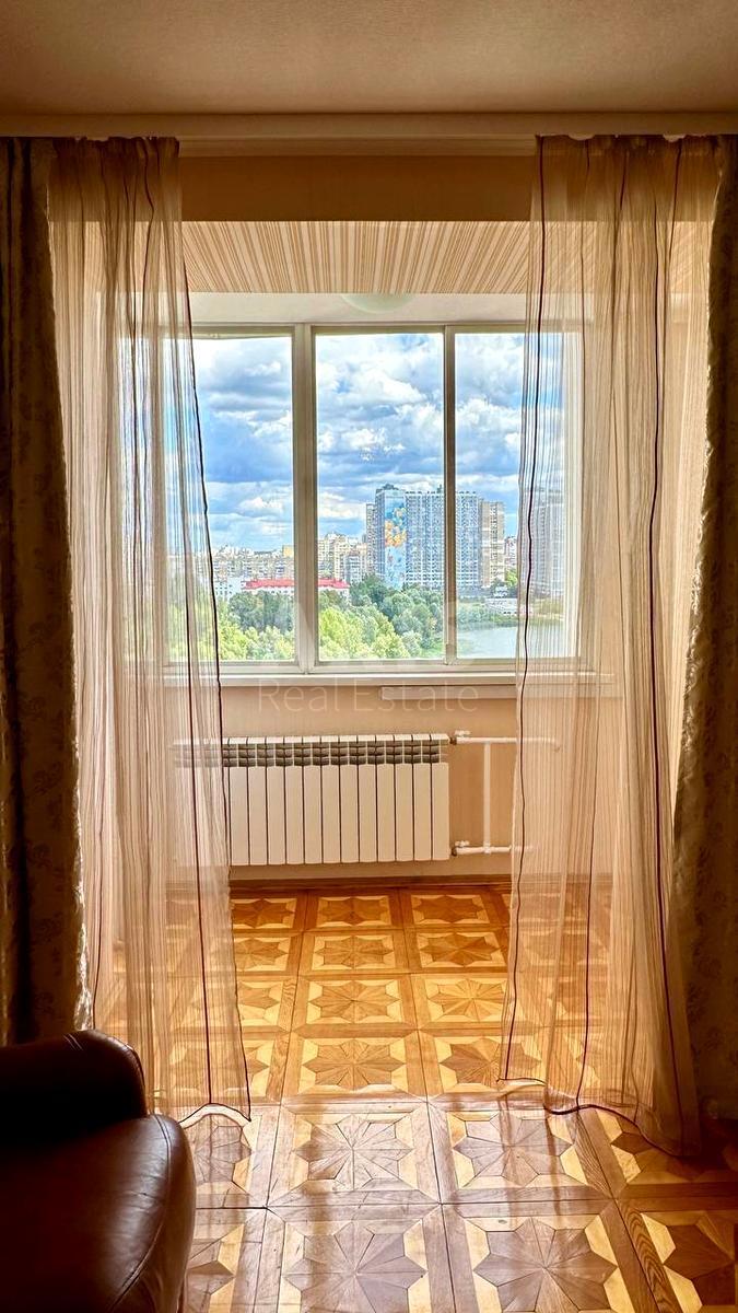 3k apartment vul. Dragomanova 31В615305