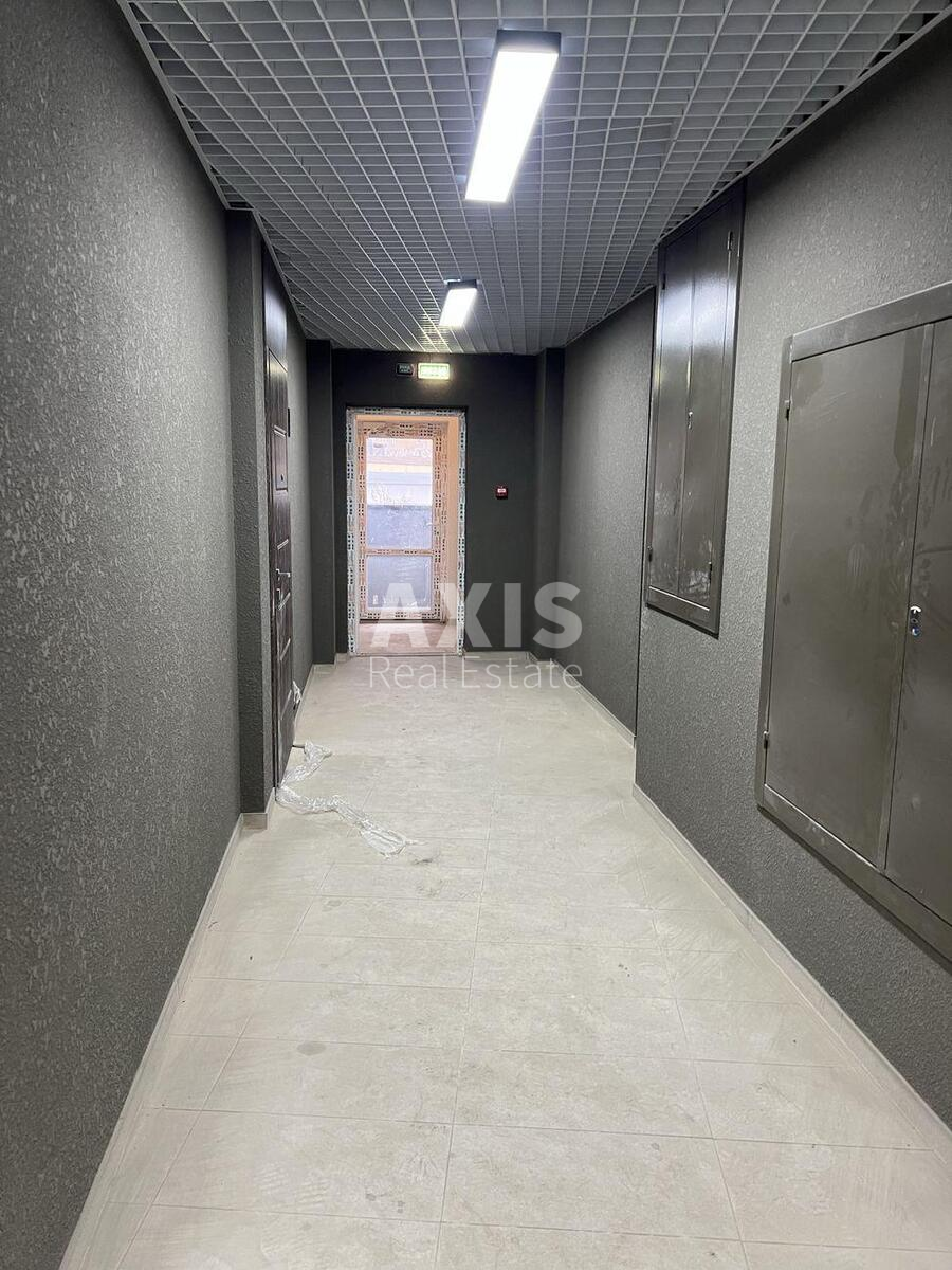2k apartment nab. Dniprovs'ka 17В2