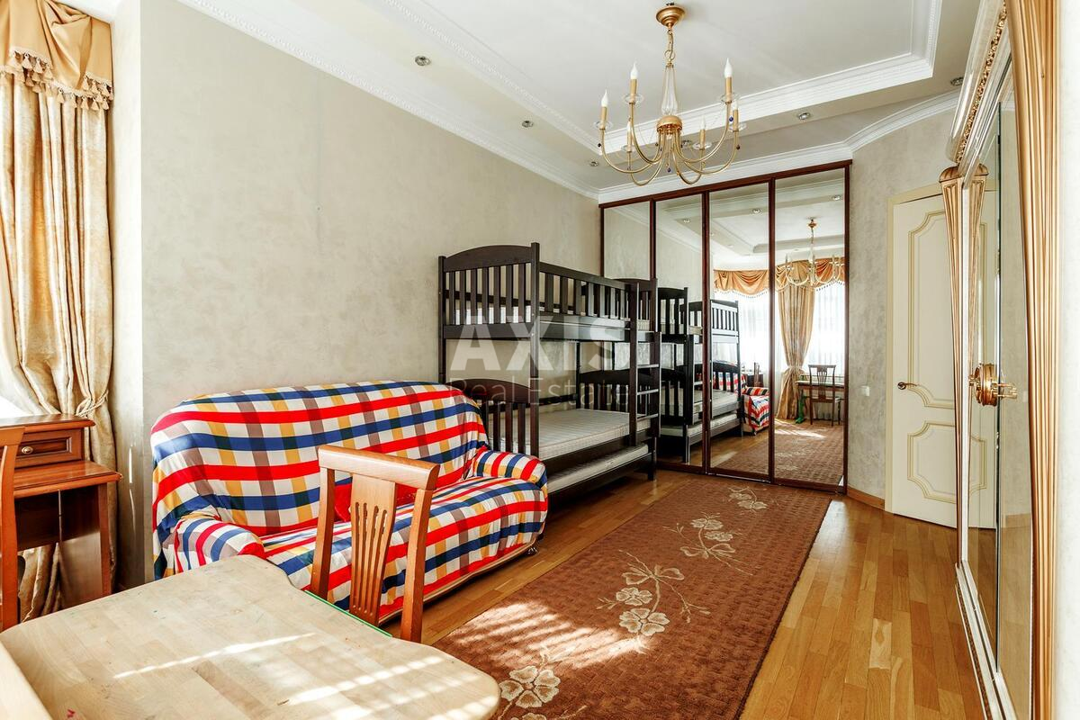 4k apartment uzv. Klovs'kyj 5593999