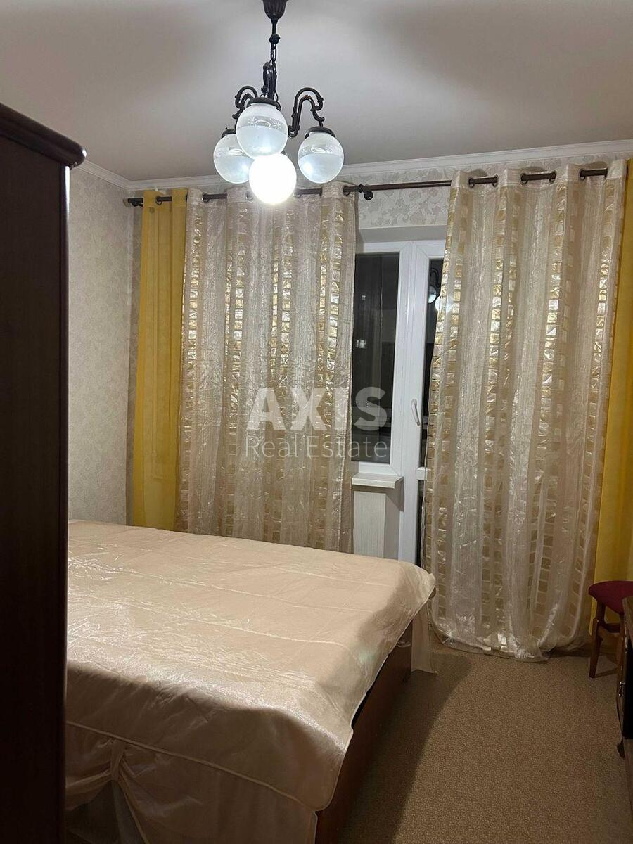 3k apartment vul. Bratstva tarasivtsiv 10606675