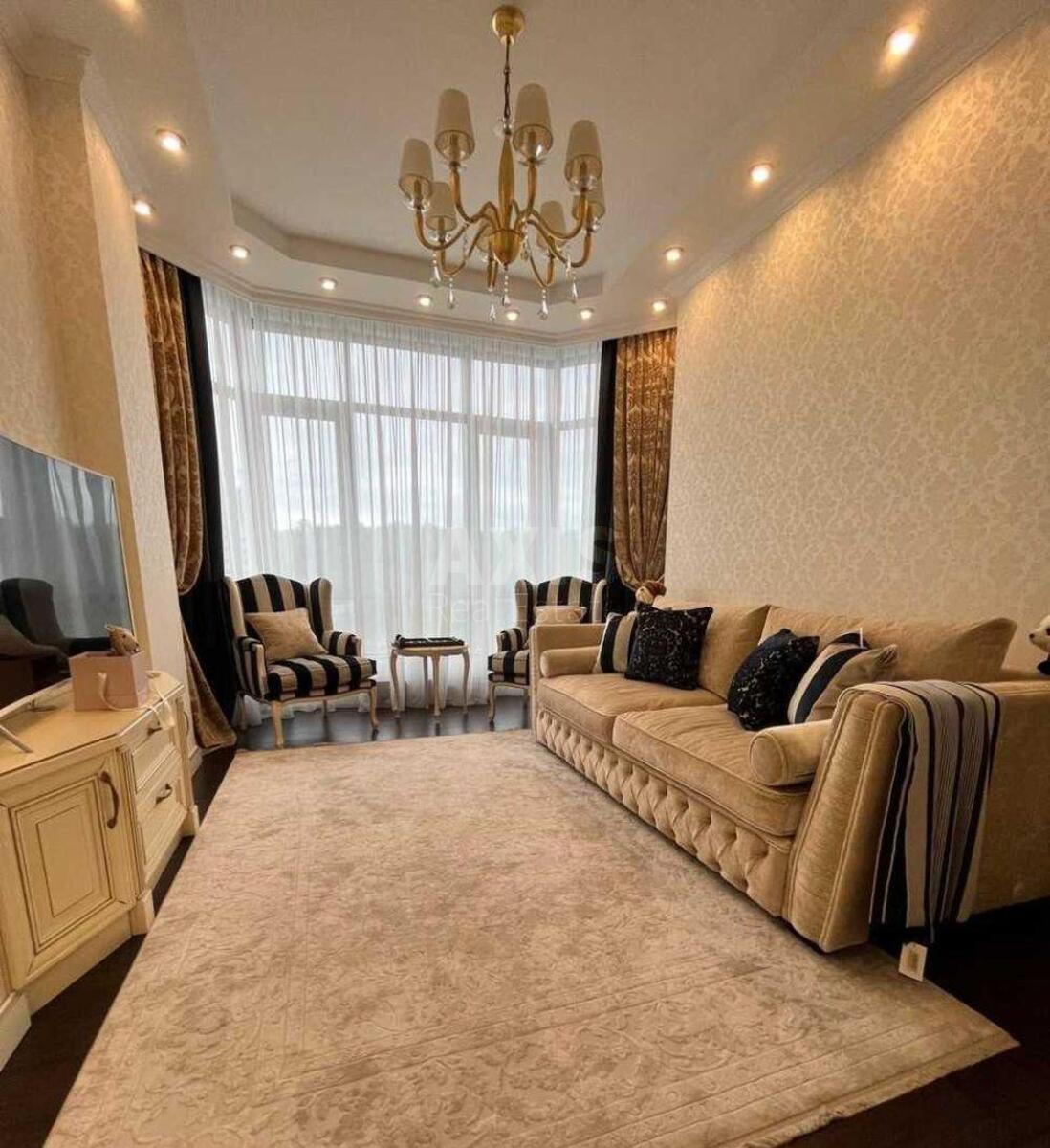 4k apartment vul. Strutyns'kogo Sergija 26