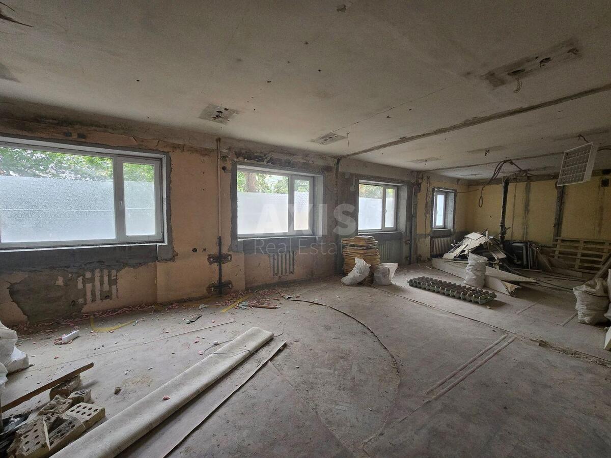 Trade object vul. Gonchara Olesja 6, 330m2609009