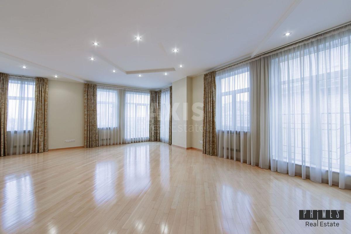 4k apartment uzv. Klovs'kyj 7А