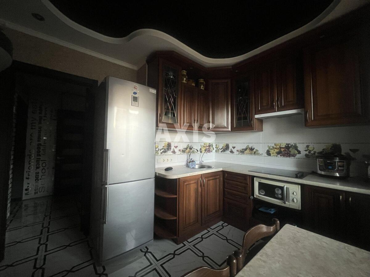 2k apartment pr-t Majakovs'kogo Volodymyra 68