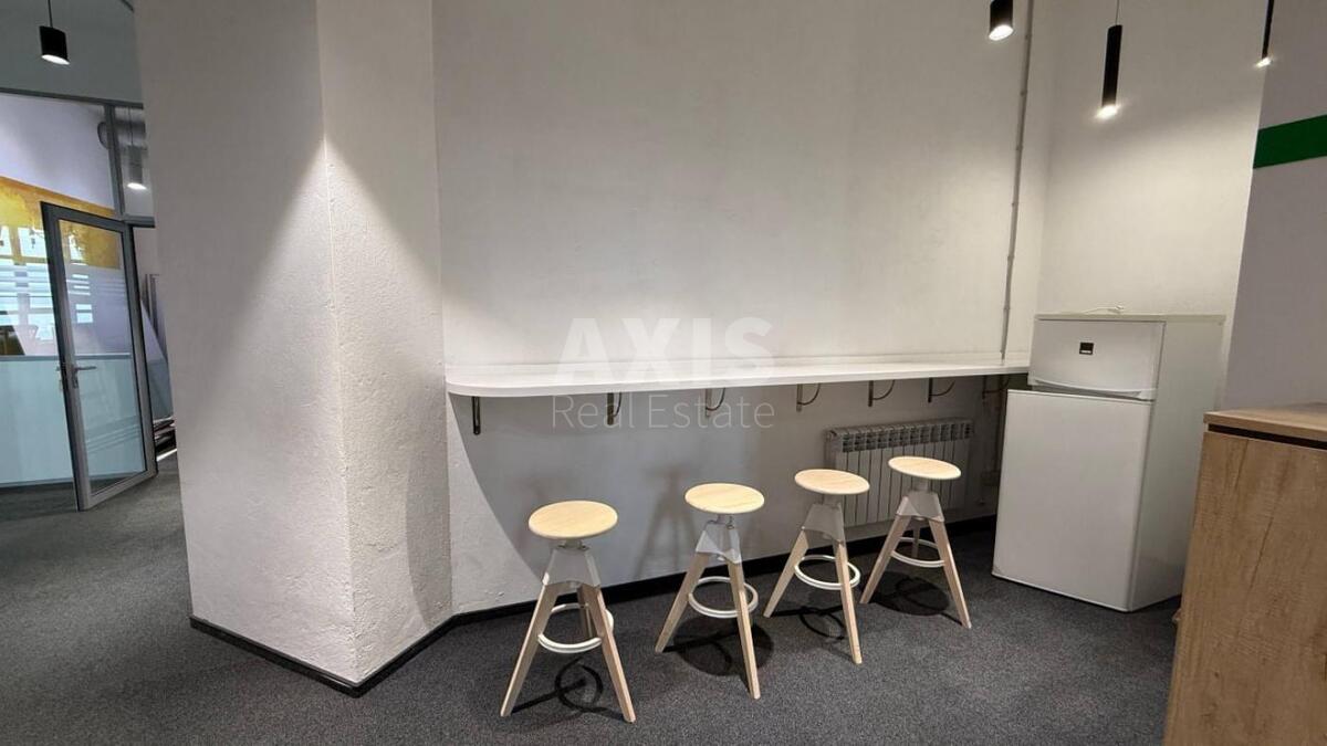 Office uzv. Klovs'kyj 7, 200m2625995