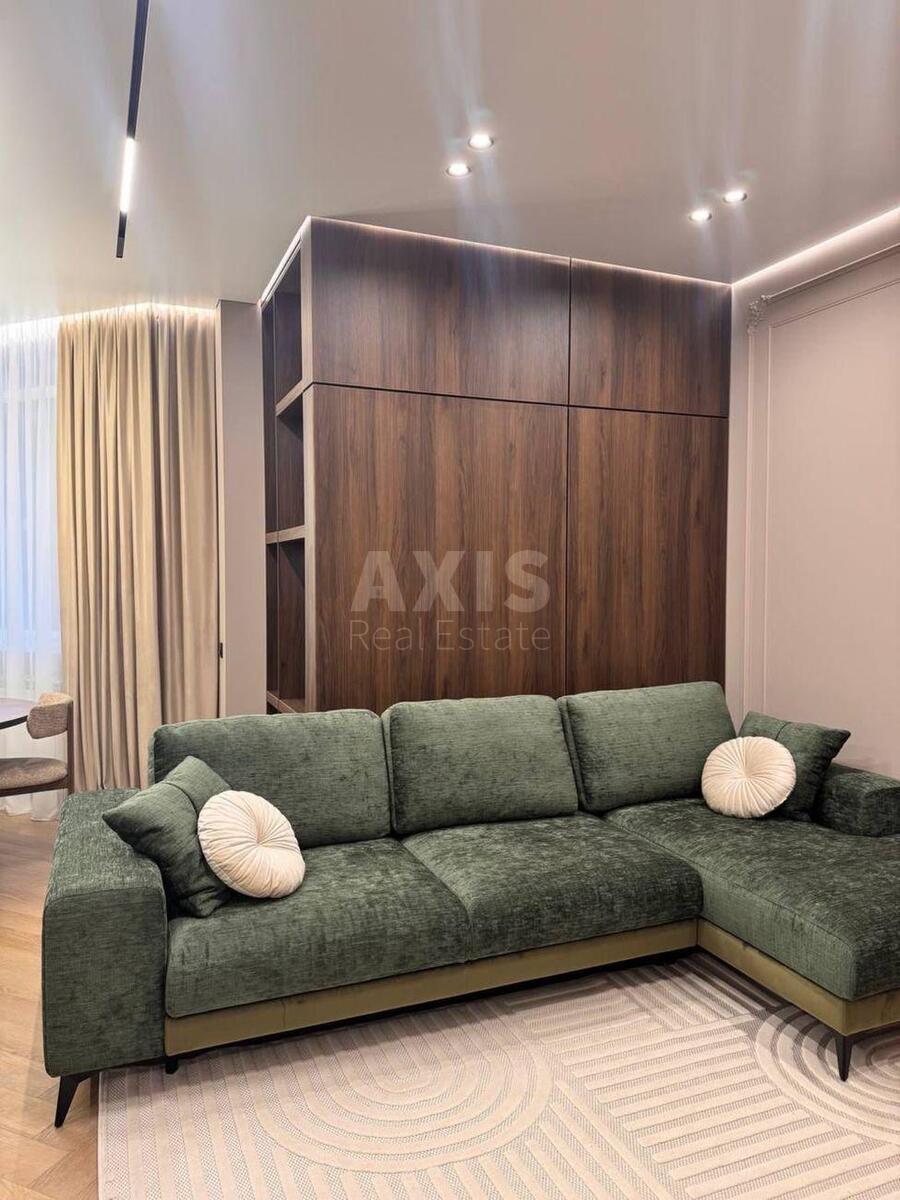 2k apartment vul. Dragomyrova Myhajla 14А2
