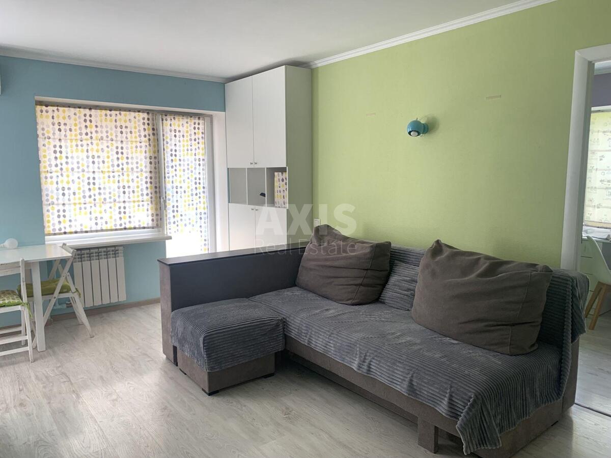 1k apartment vul. Oleksii'vs'ka 32