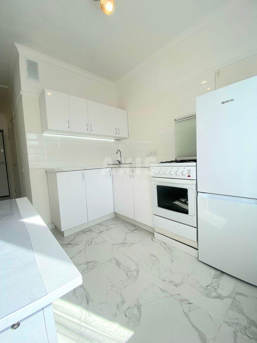 1k apartment vul. Dekabrystiv 5Б0