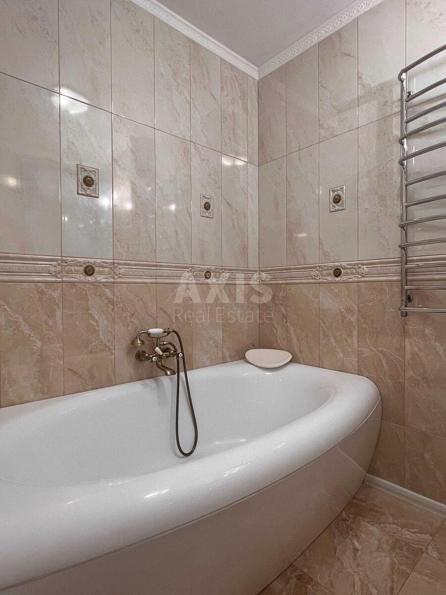 2k apartment pr-t Lobanovs'kogo 150В7