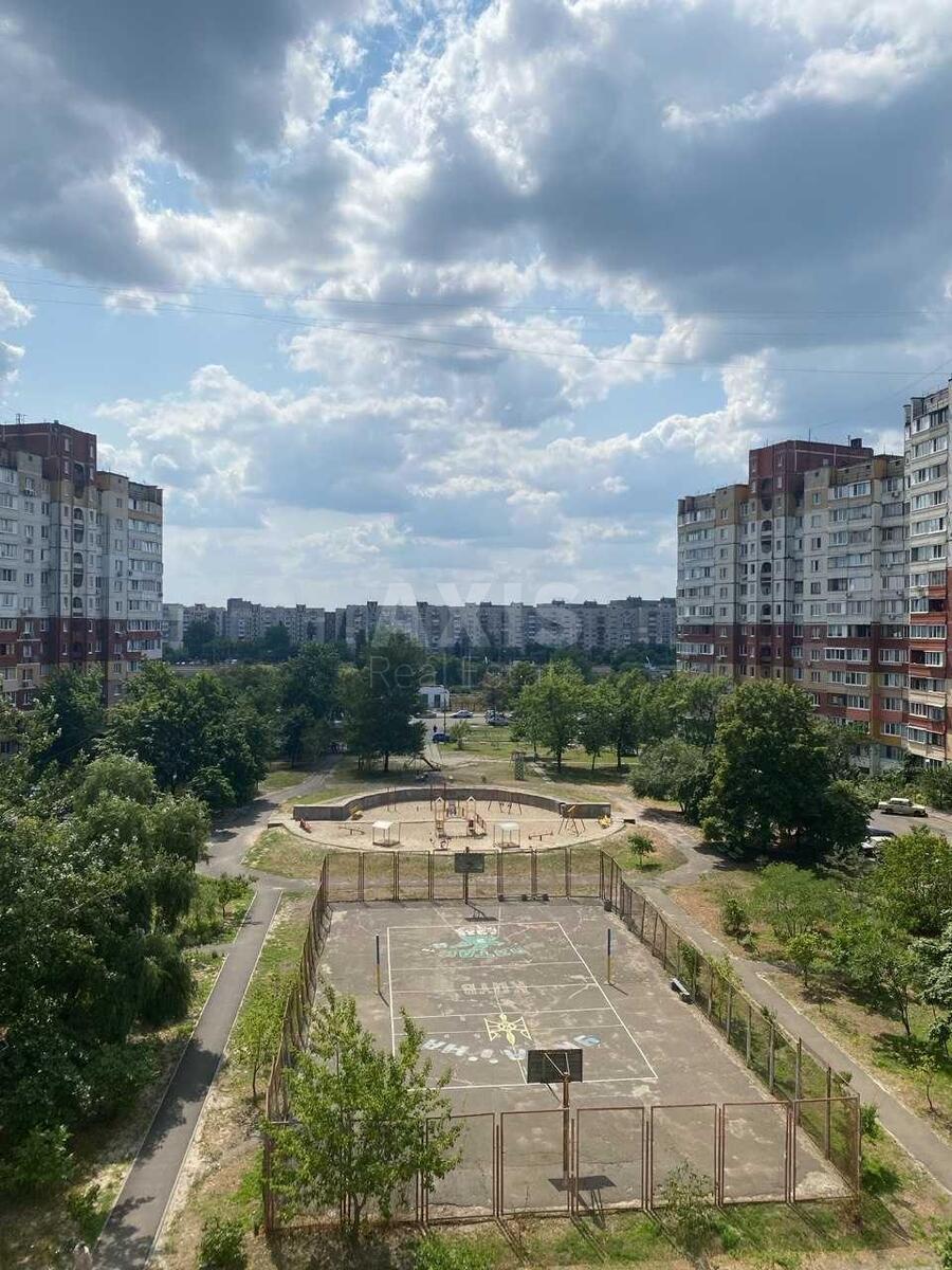 2к квартира ул. Закревского Николая 5А6
