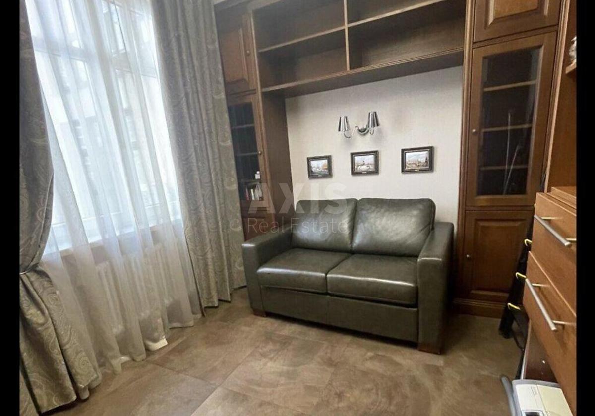 4k apartment vul. Nazarivs'ka 237