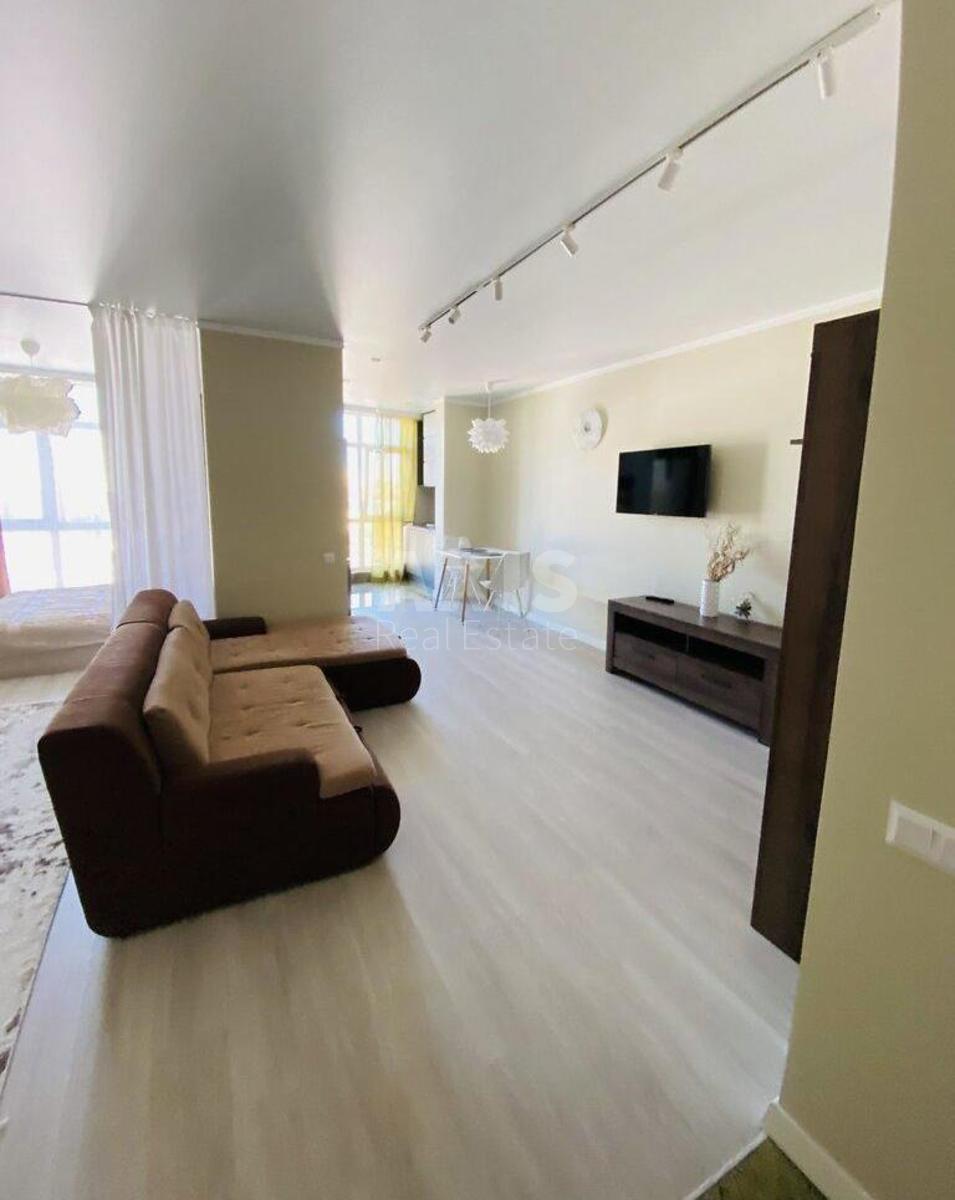 1k apartment vul. Rajduzhna 562
