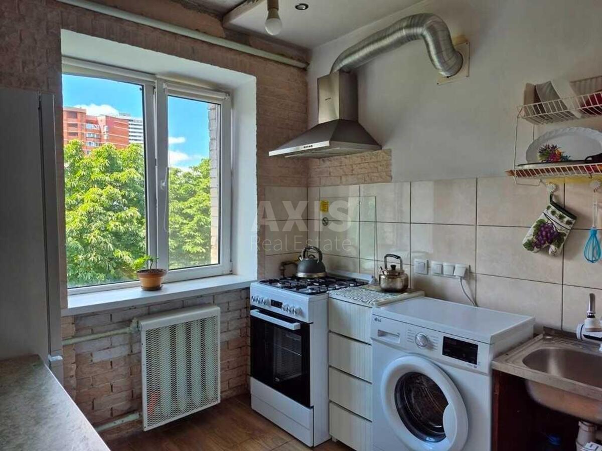 2к квартира пр-т Голосеевский 12662235