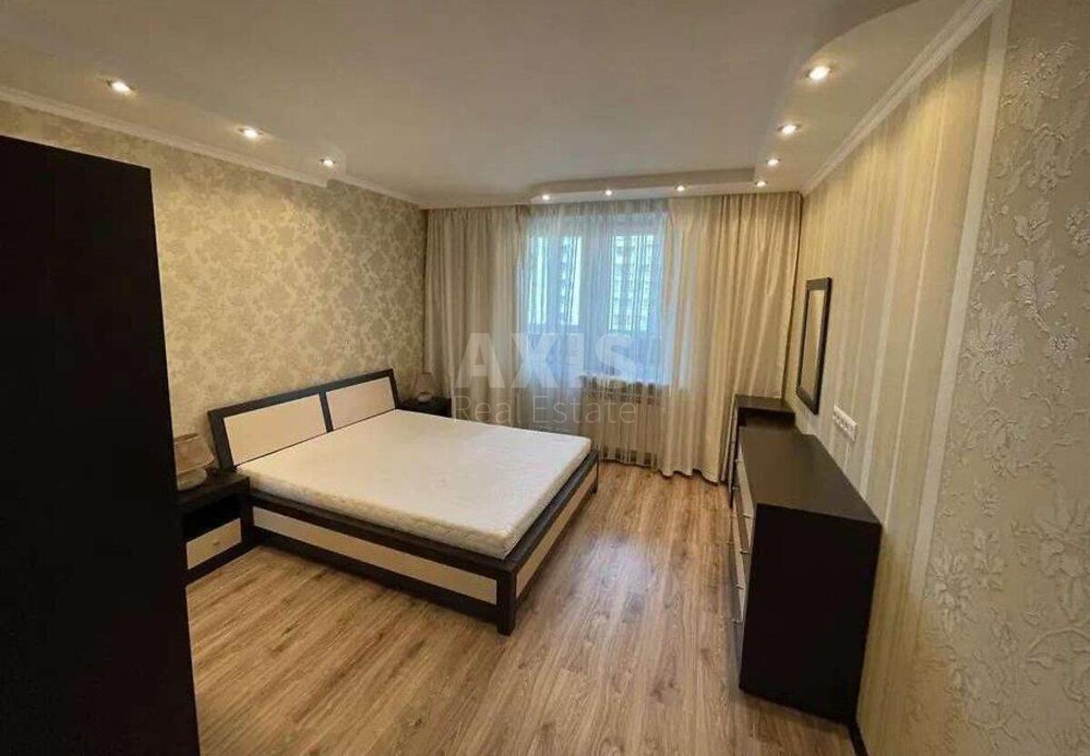 3k apartment uzv. Klovs'kyj 7А3