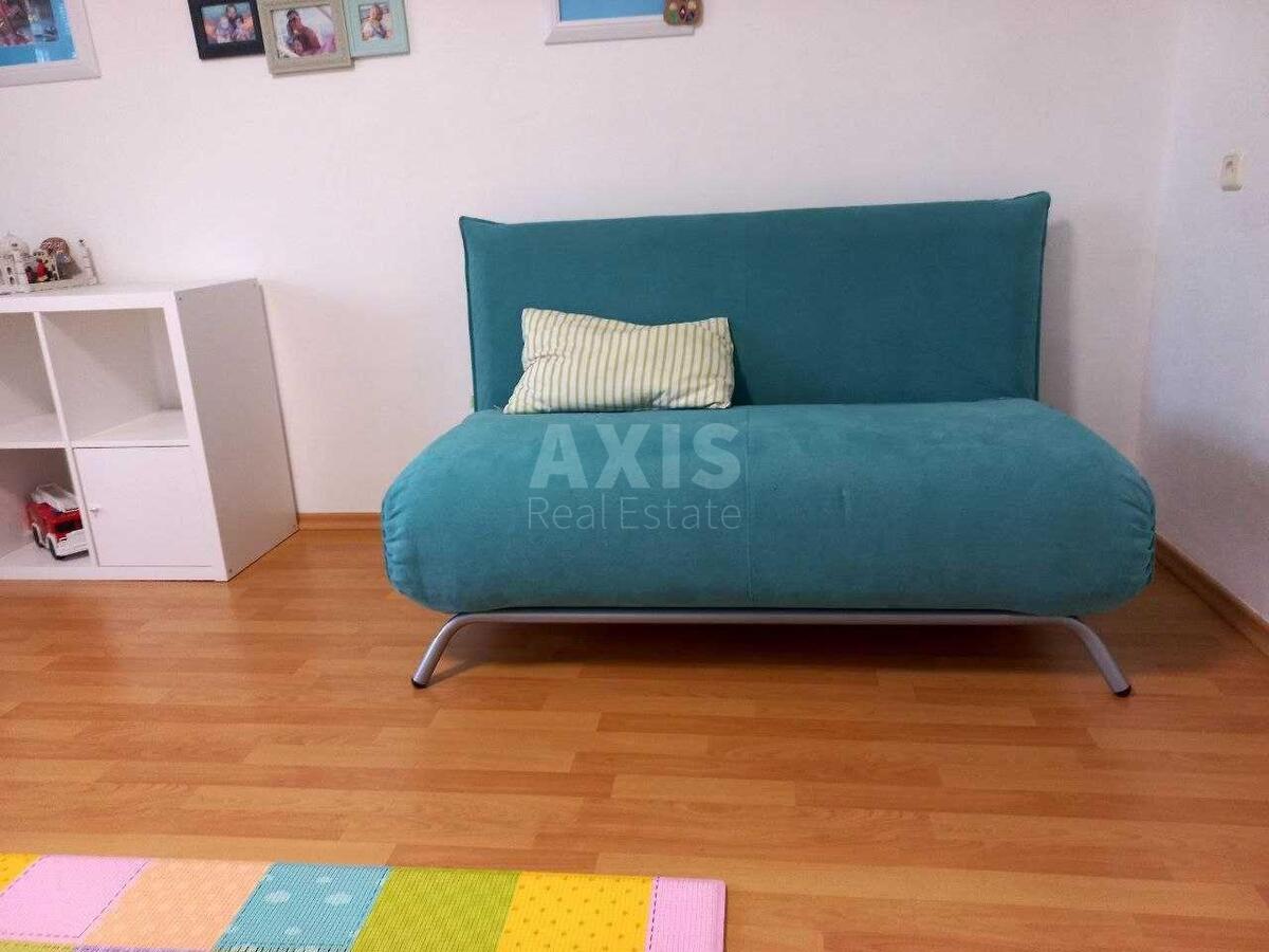 2k apartment vul. Mykytenka Ivana 274