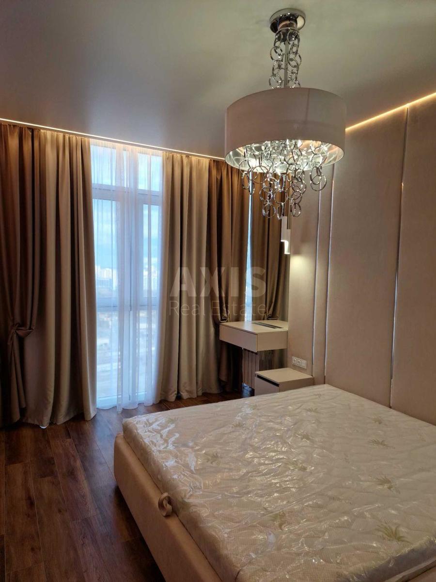 2k apartment vul. Kahovs'ka 602