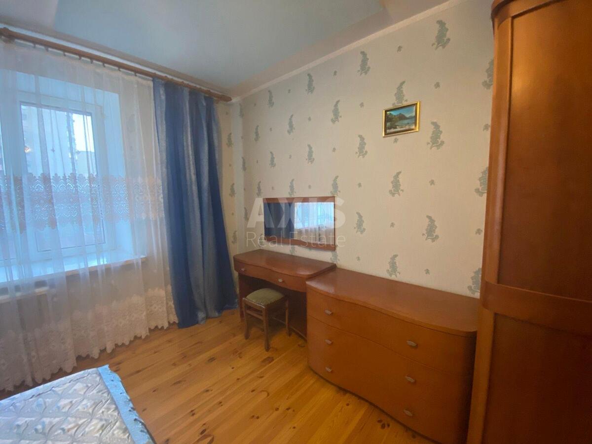 2k apartment vul. Lebedjeva-Kumacha 50