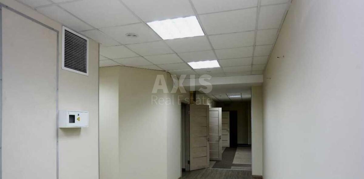 Office shose Harkivs'ke 175, 1500m2588174