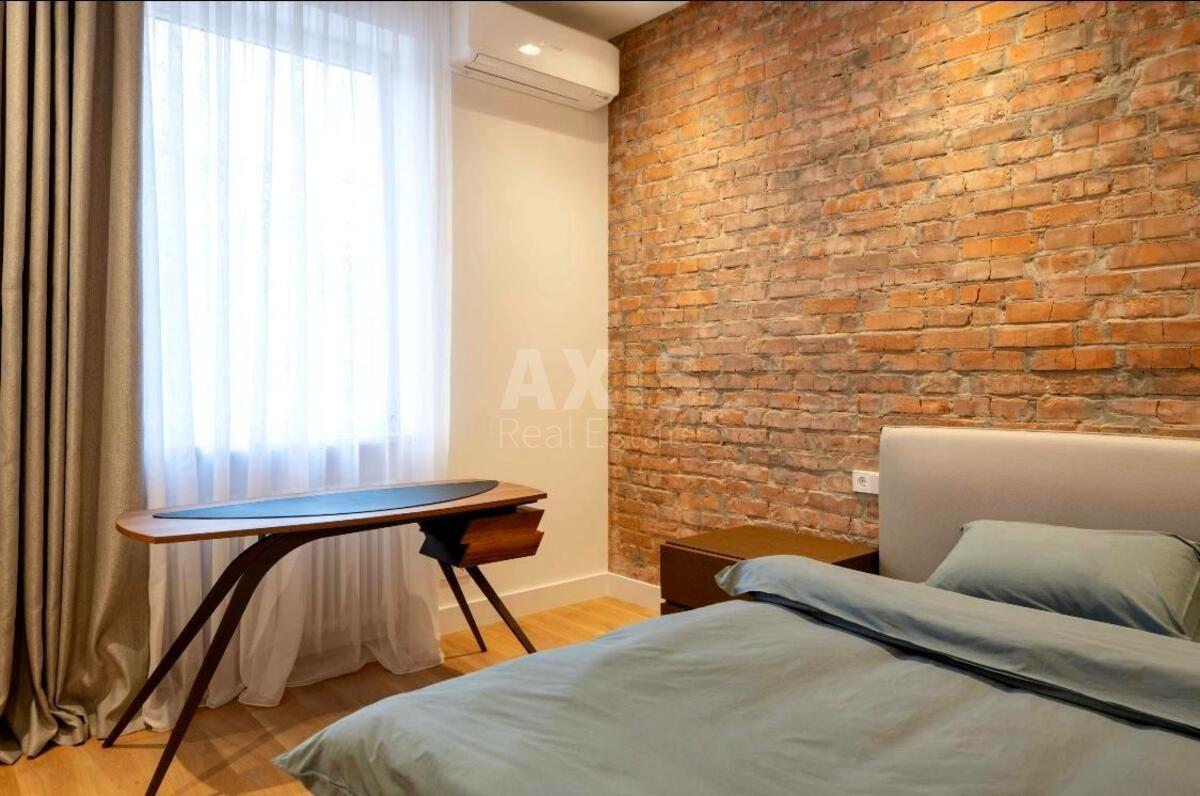 4k apartment vul. Skoropads'kogo Pavla 35/39637926