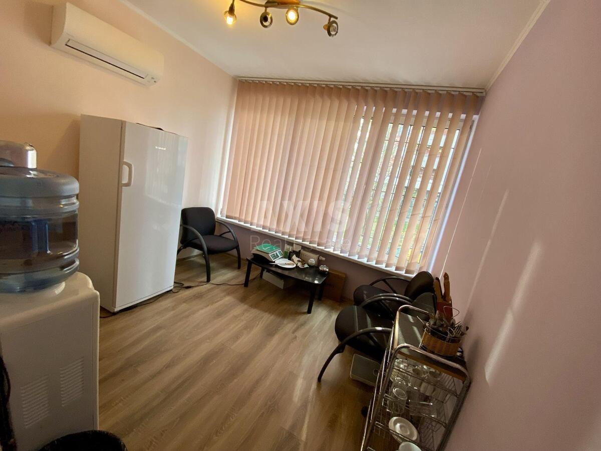 Office pr-t Lobanovs'kogo 150, 195m25969110
