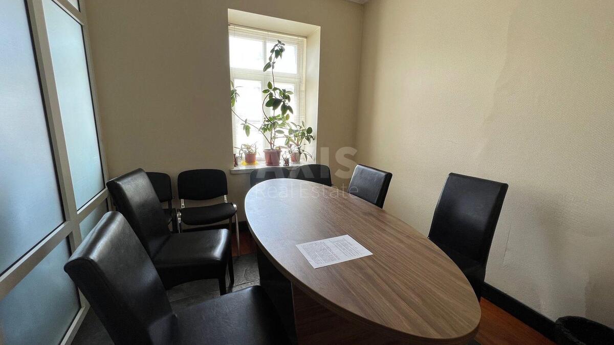 Office vul. Skovorody Grygorija 17В, 234m23
