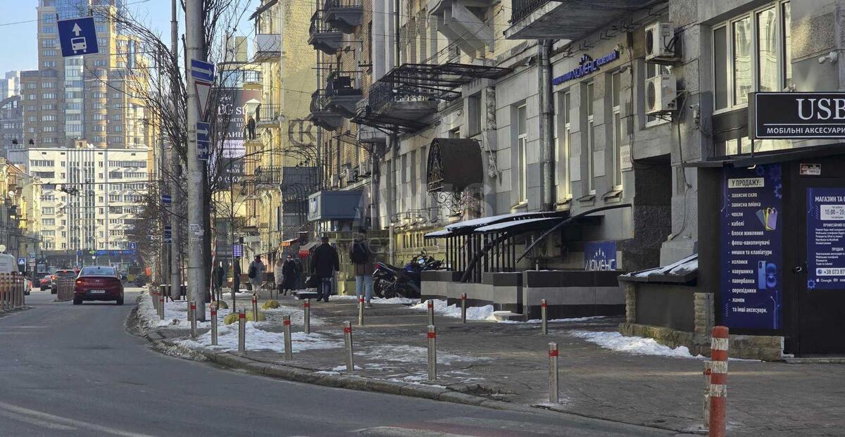 Объект торговли ул. Руставели Шота 23, 160м21