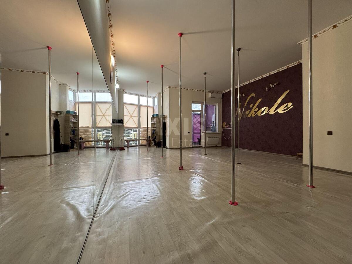 Trade object vul. Dragomanova 2Б, 52m2602111