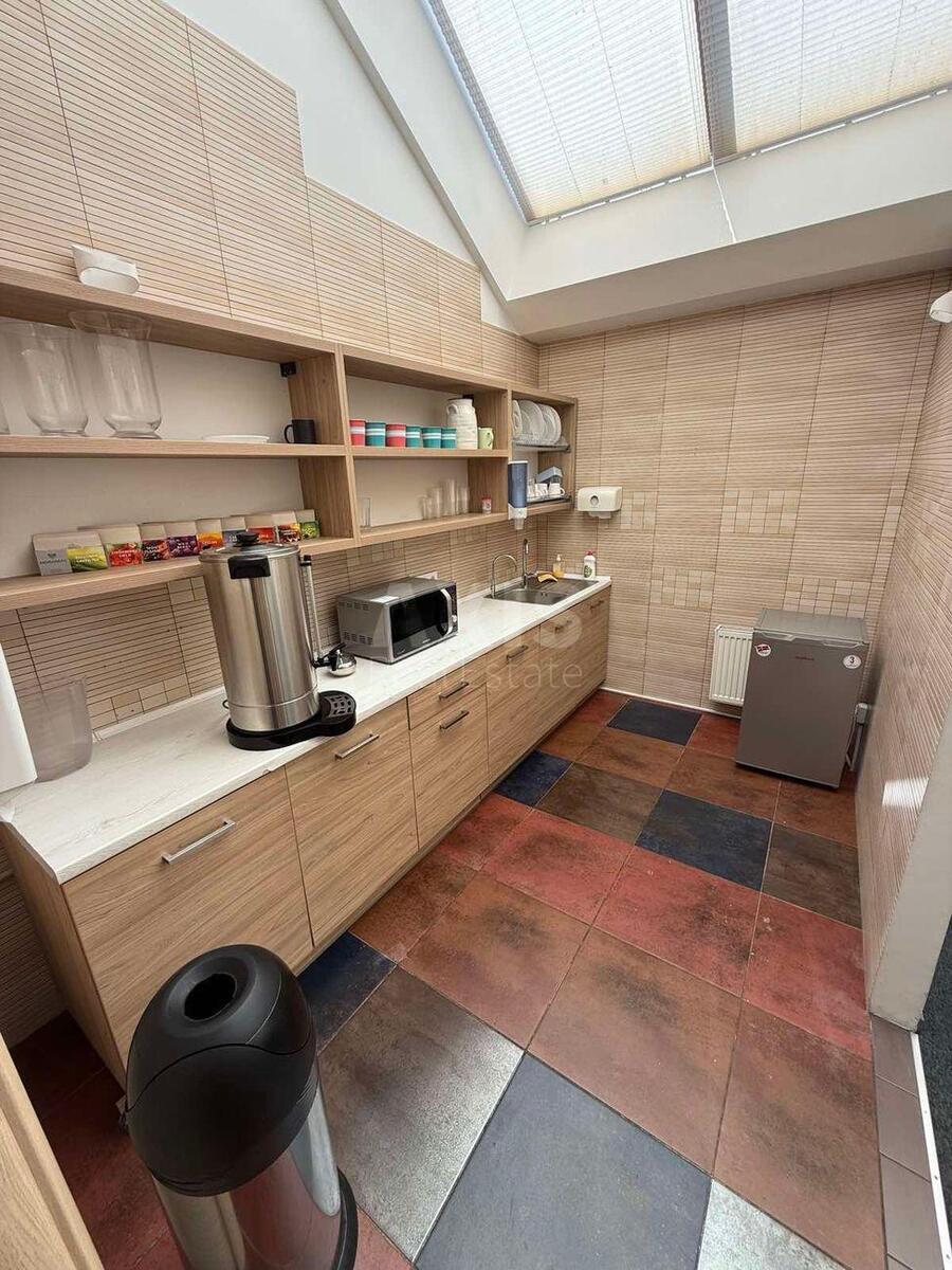 Office pr-t Peremogy 31, 475m25630810