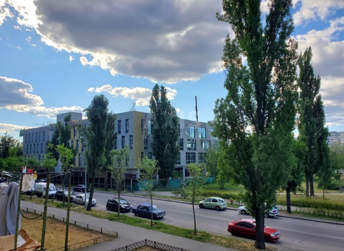 1k apartment vul. Serafymovycha 7А15