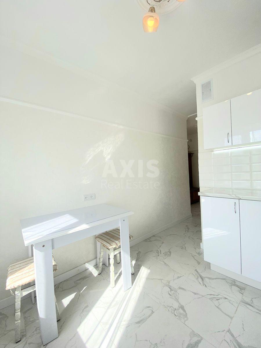 1k apartment vul. Dekabrystiv 5Б1