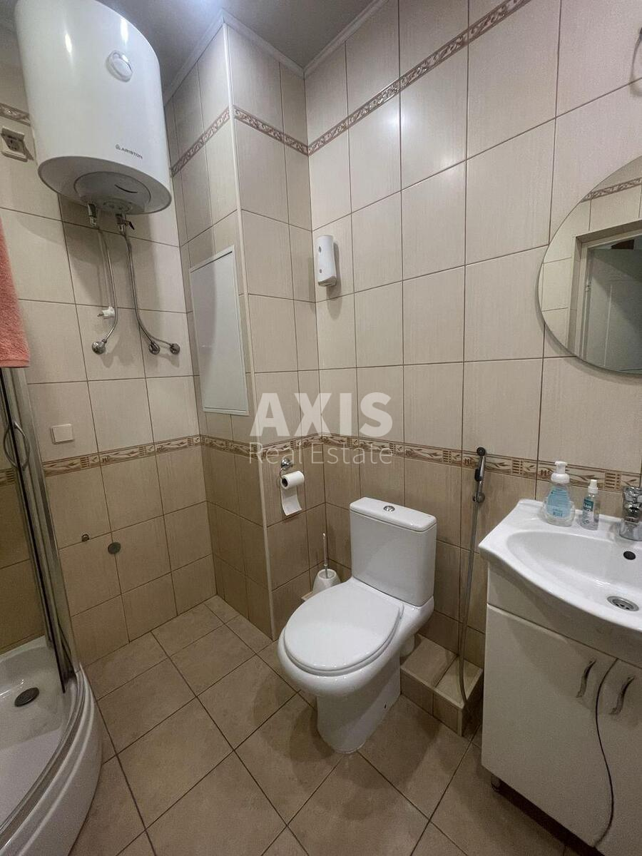 Office vul. Skoropads'kogo Pavla 39, 156m2549022