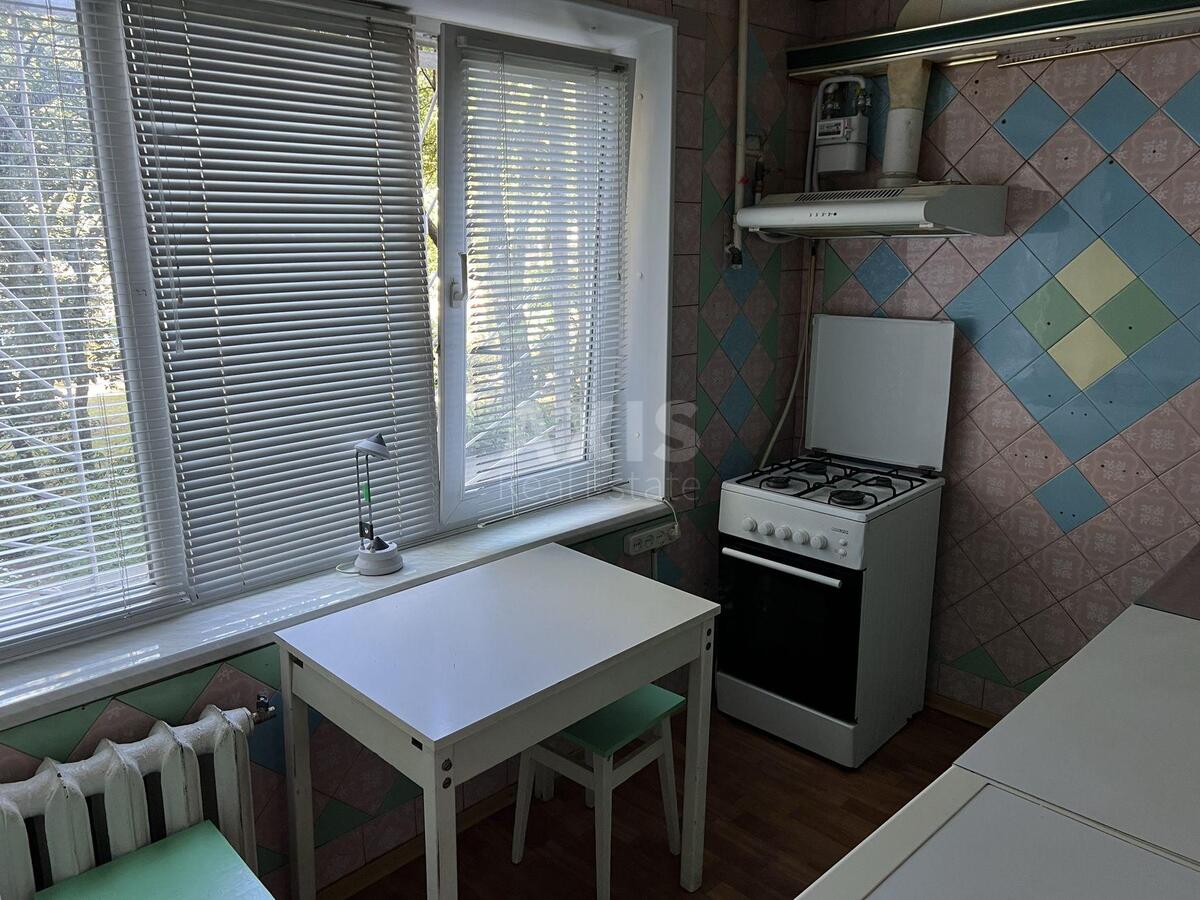 3k apartment vul. Parkovo-Syrec'ka 107
