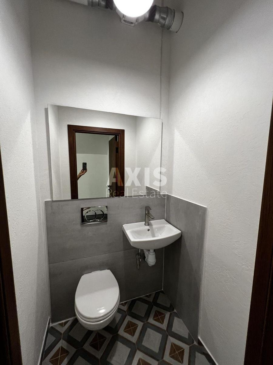 Office vul. Mezhygirs'ka 87А, 250m2438112