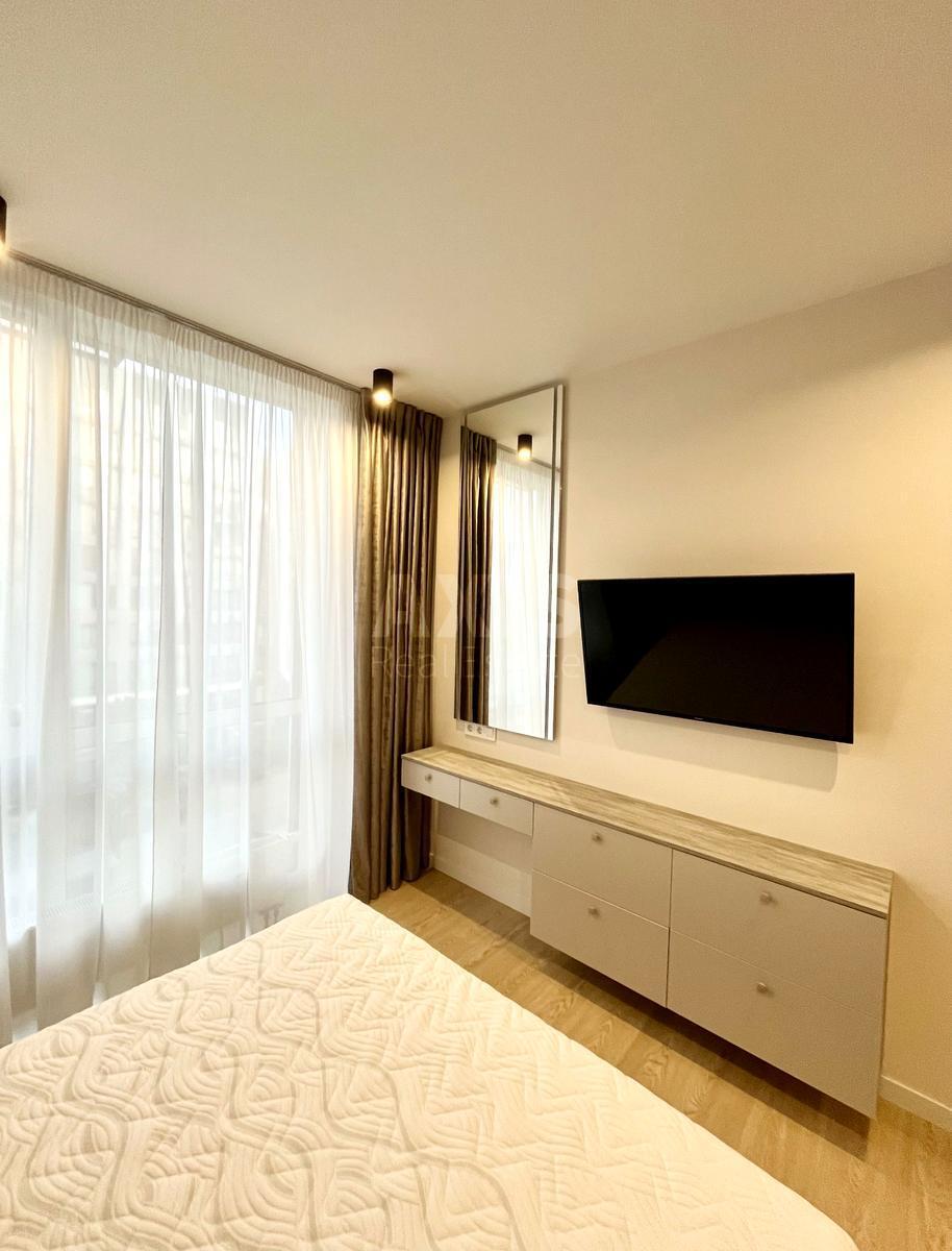 3k apartment bul. Ryl's'kogo Tadeja 4616057