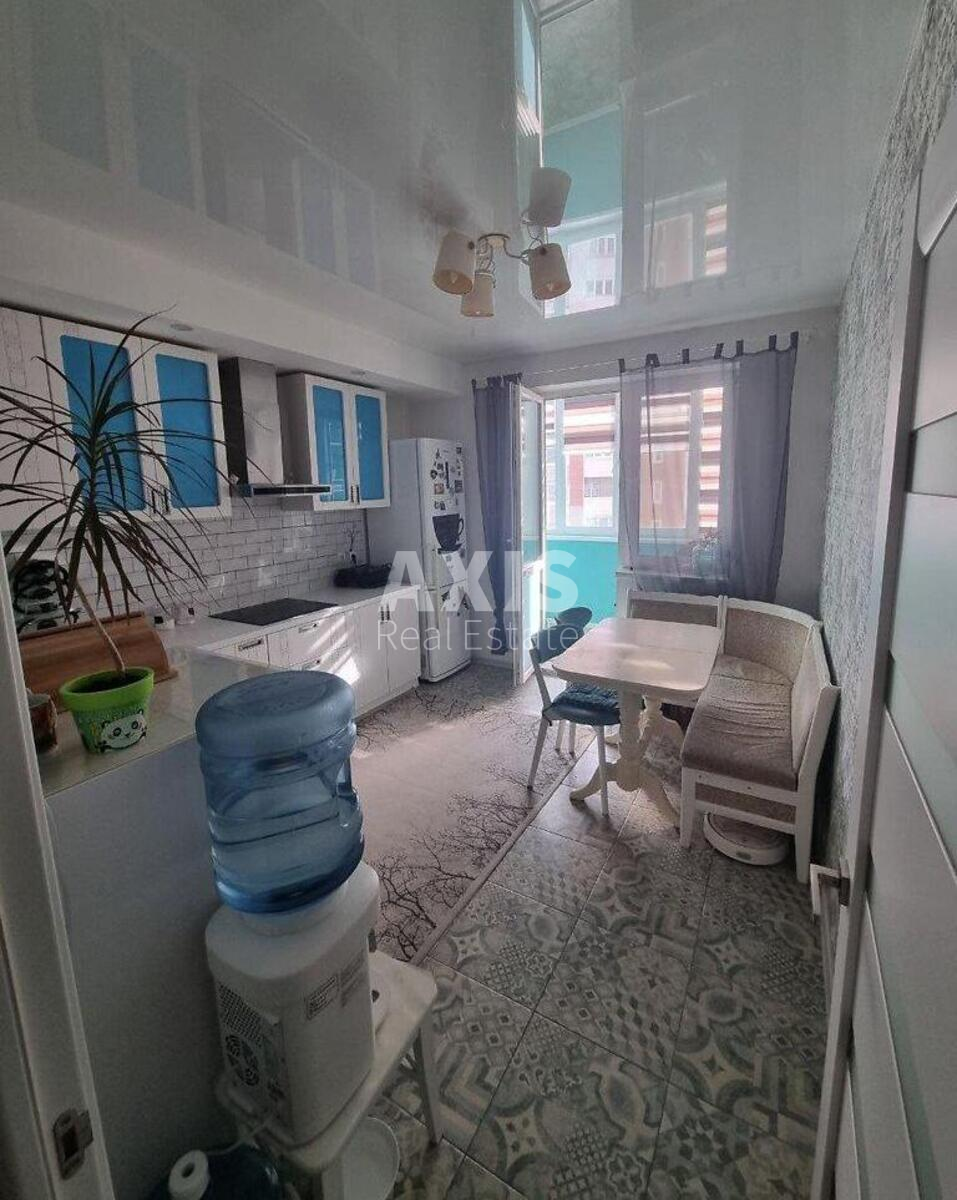2k apartment vul. Chavdar Jelyzavety 38А2