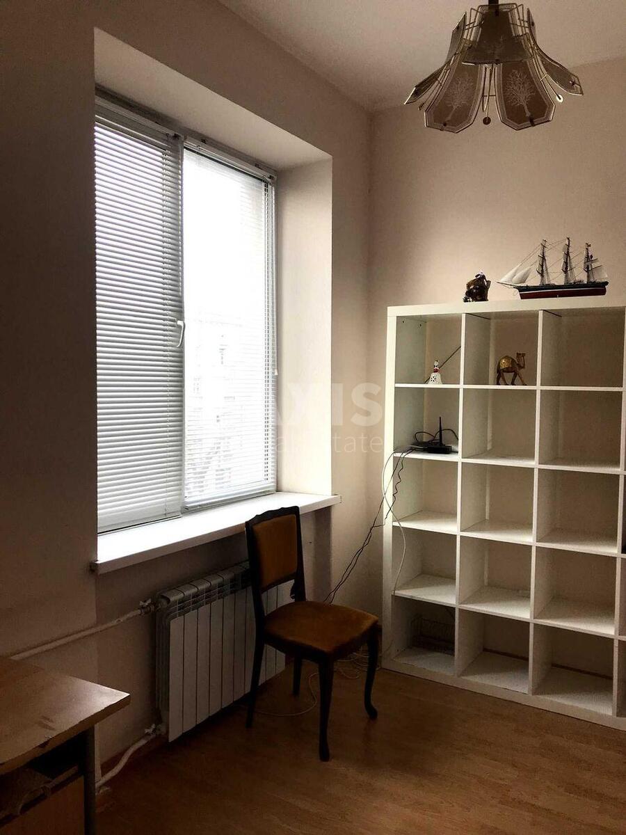 2k apartment vul. Mazepy Ivana 34