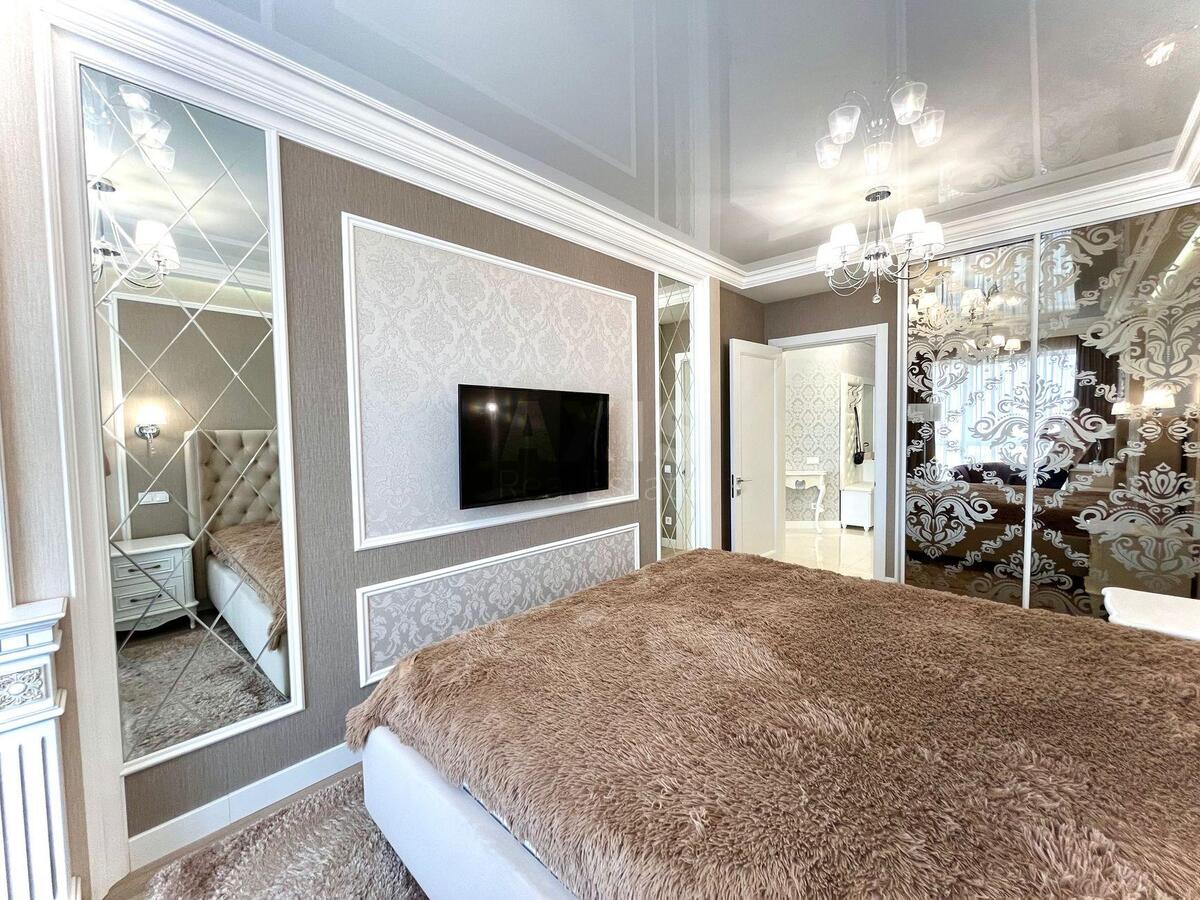 2k apartment vul. Lypkivs'kogo Vasylja Mytropolyta 16Г577624
