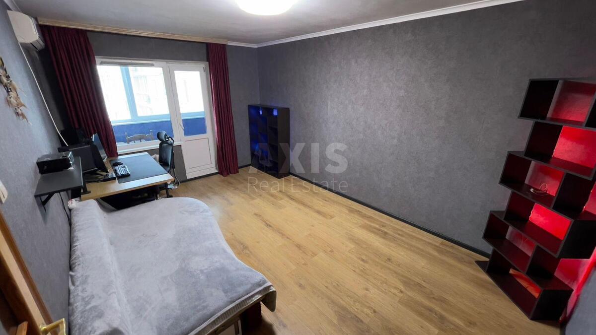 2k apartment vul. Dragomanova 12А1