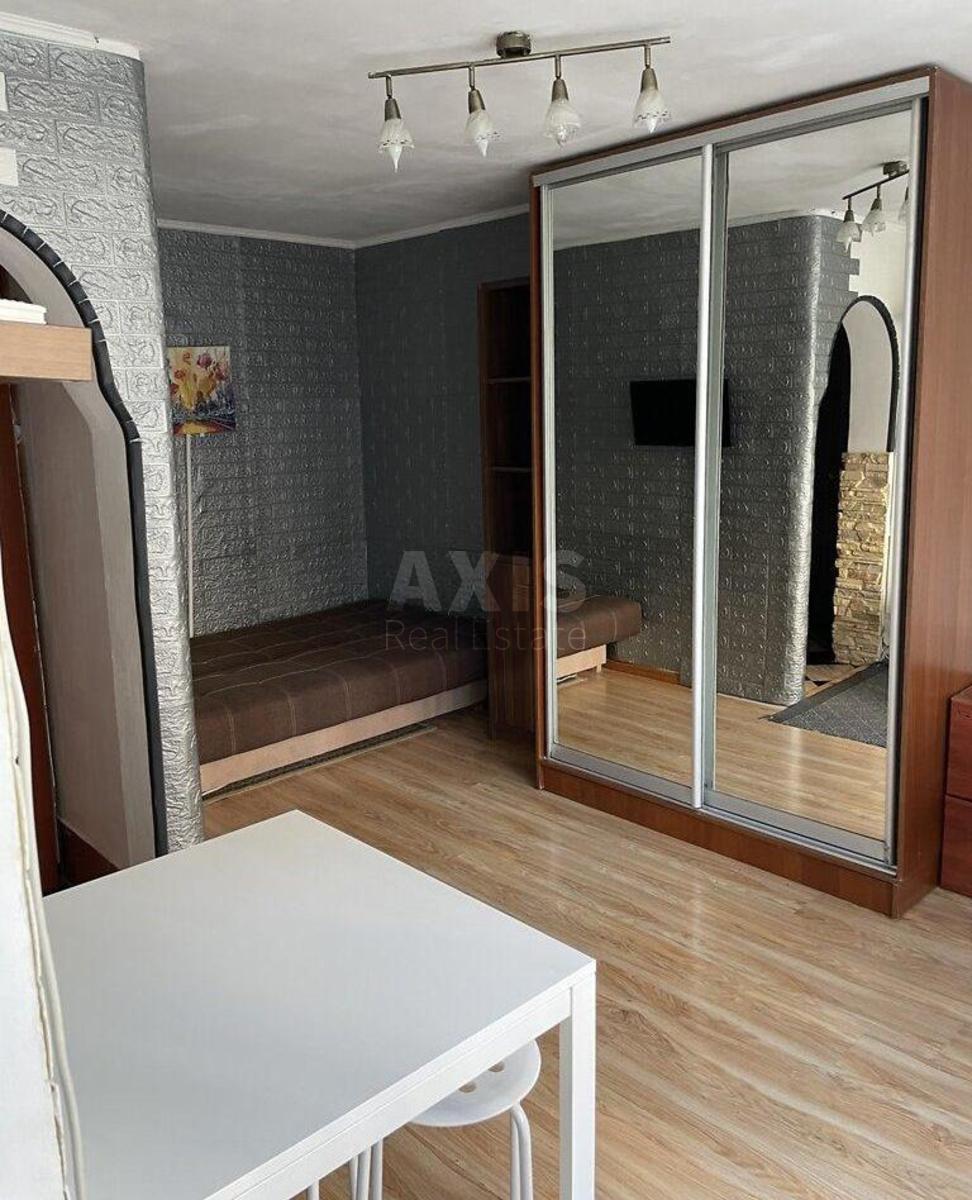1k apartment vul. Molodogvardijs'ka 164