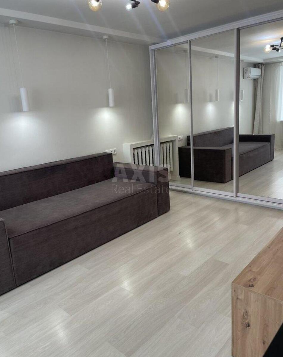 1k apartment vul. Get'mana Vadyma 384