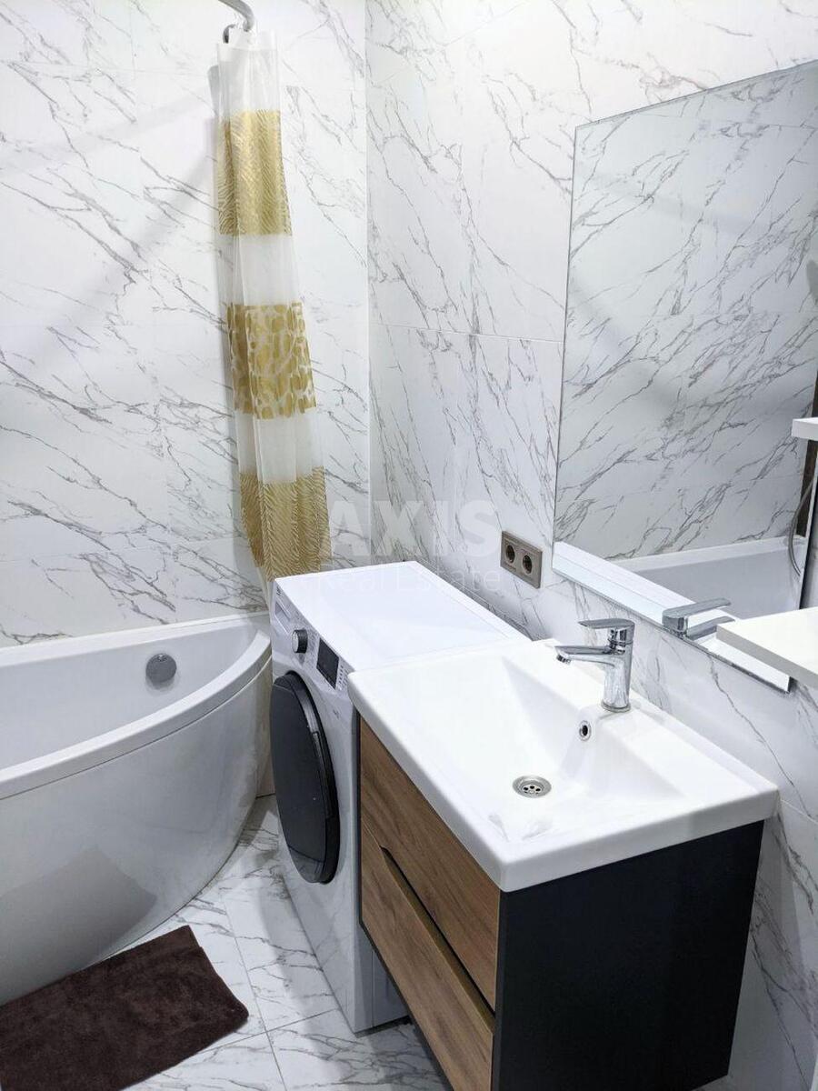 1k apartment vul. Radchenka Petra 12579848