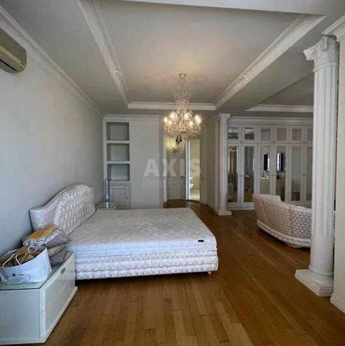 2k apartment vul. Kovpaka 171