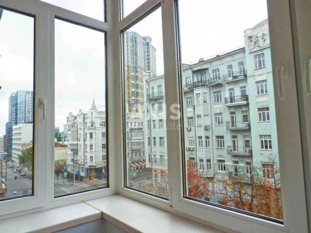 2k apartment vul. Antonovycha 2517